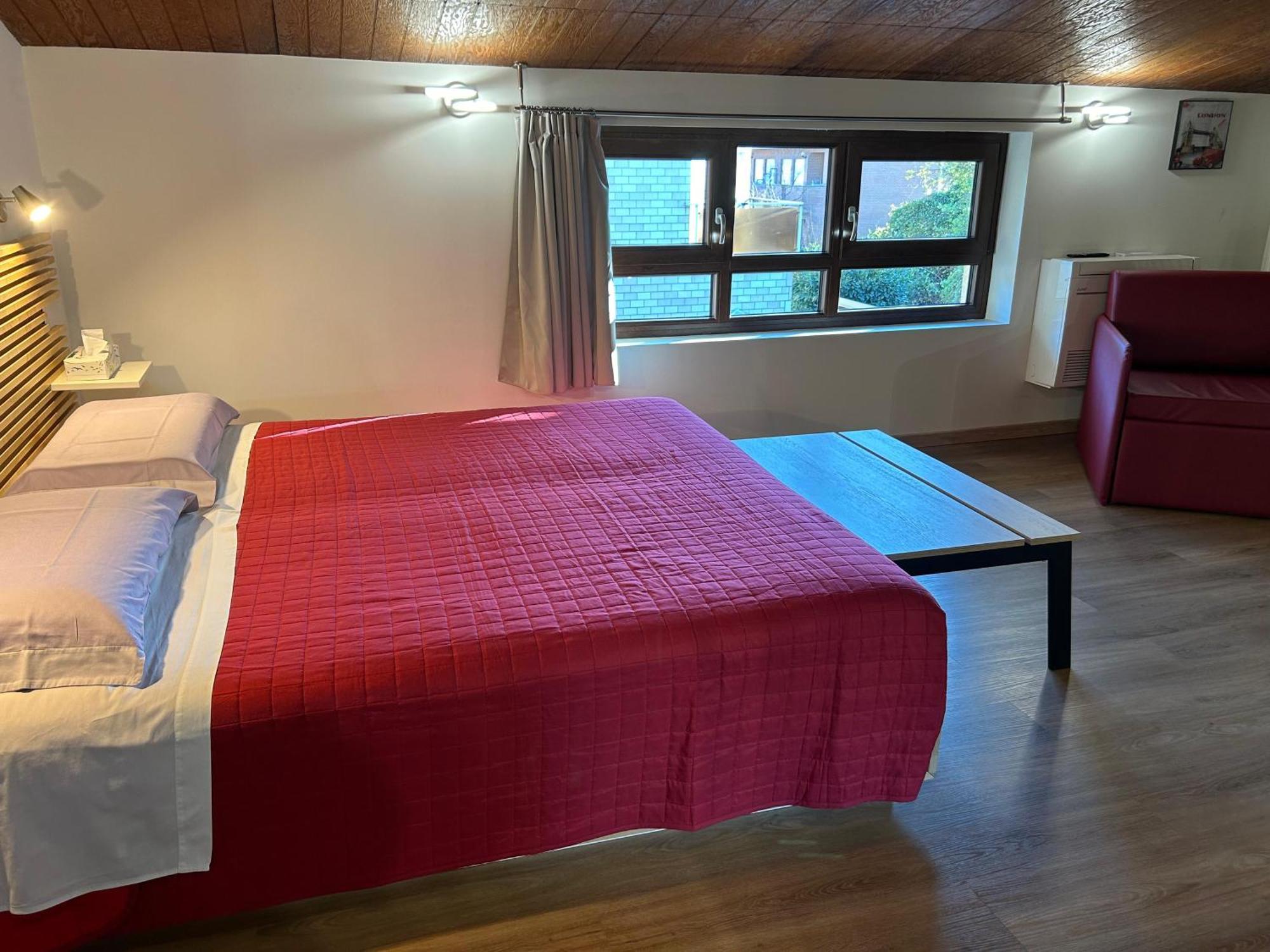B&B Southitaly บุสโตอาร์ซีซีโอ ภายนอก รูปภาพ