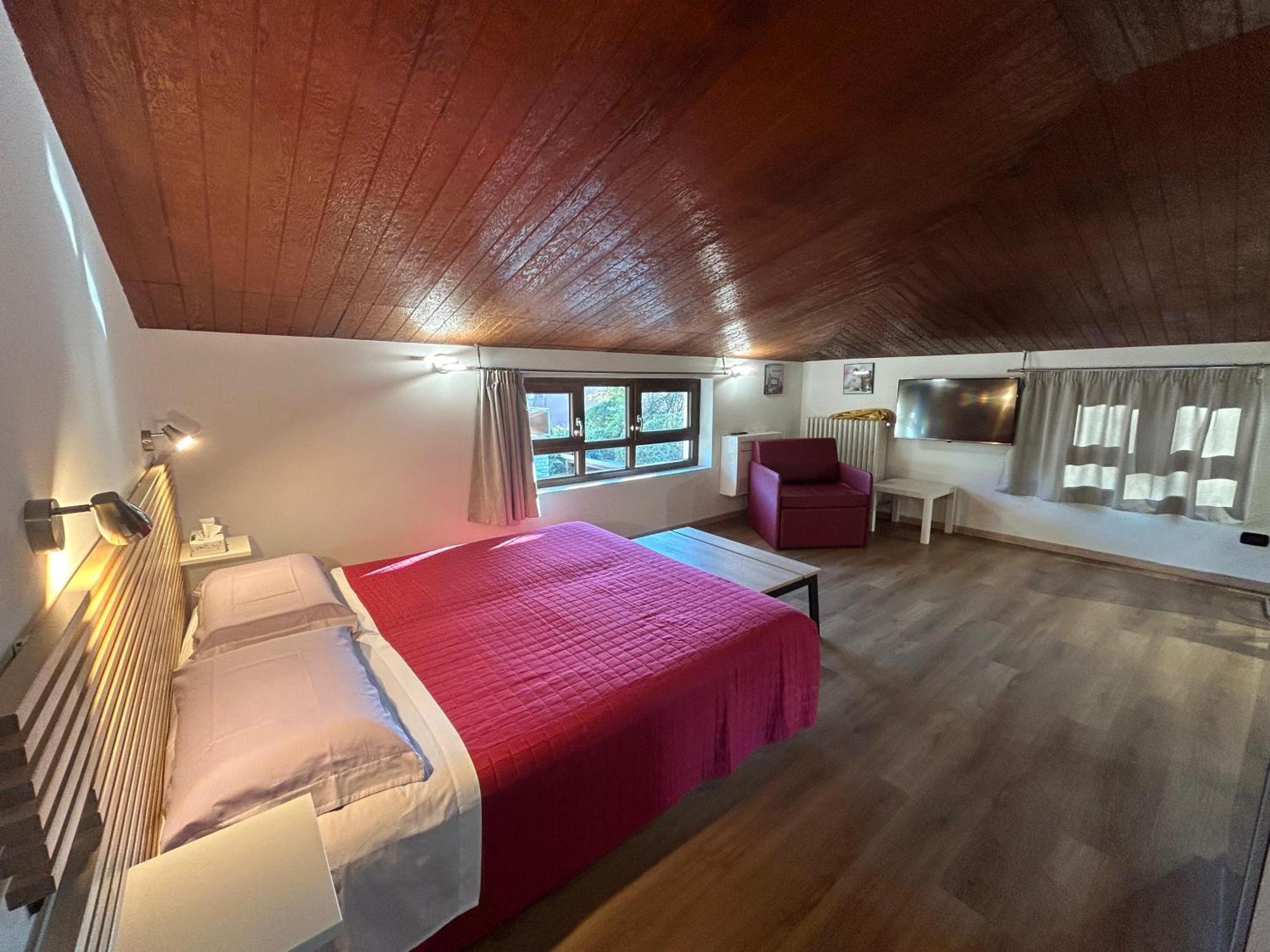 B&B Southitaly บุสโตอาร์ซีซีโอ ภายนอก รูปภาพ