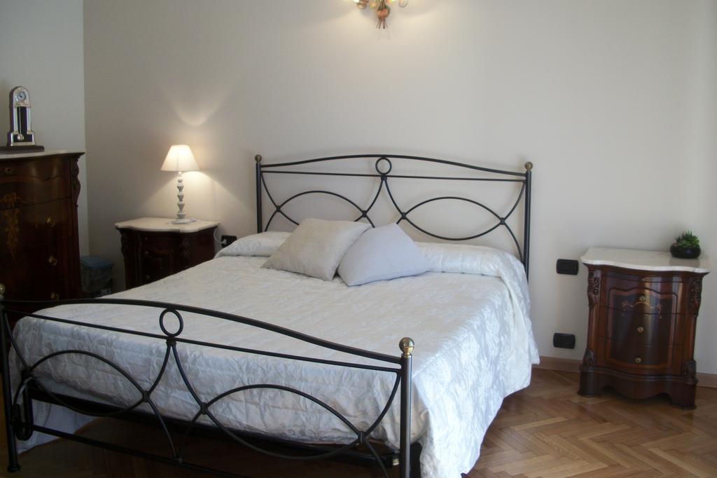 B&B Southitaly บุสโตอาร์ซีซีโอ ภายนอก รูปภาพ