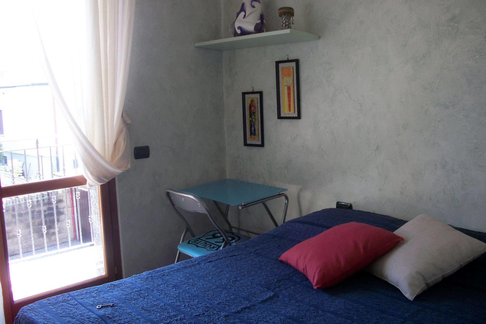B&B Southitaly บุสโตอาร์ซีซีโอ ภายนอก รูปภาพ